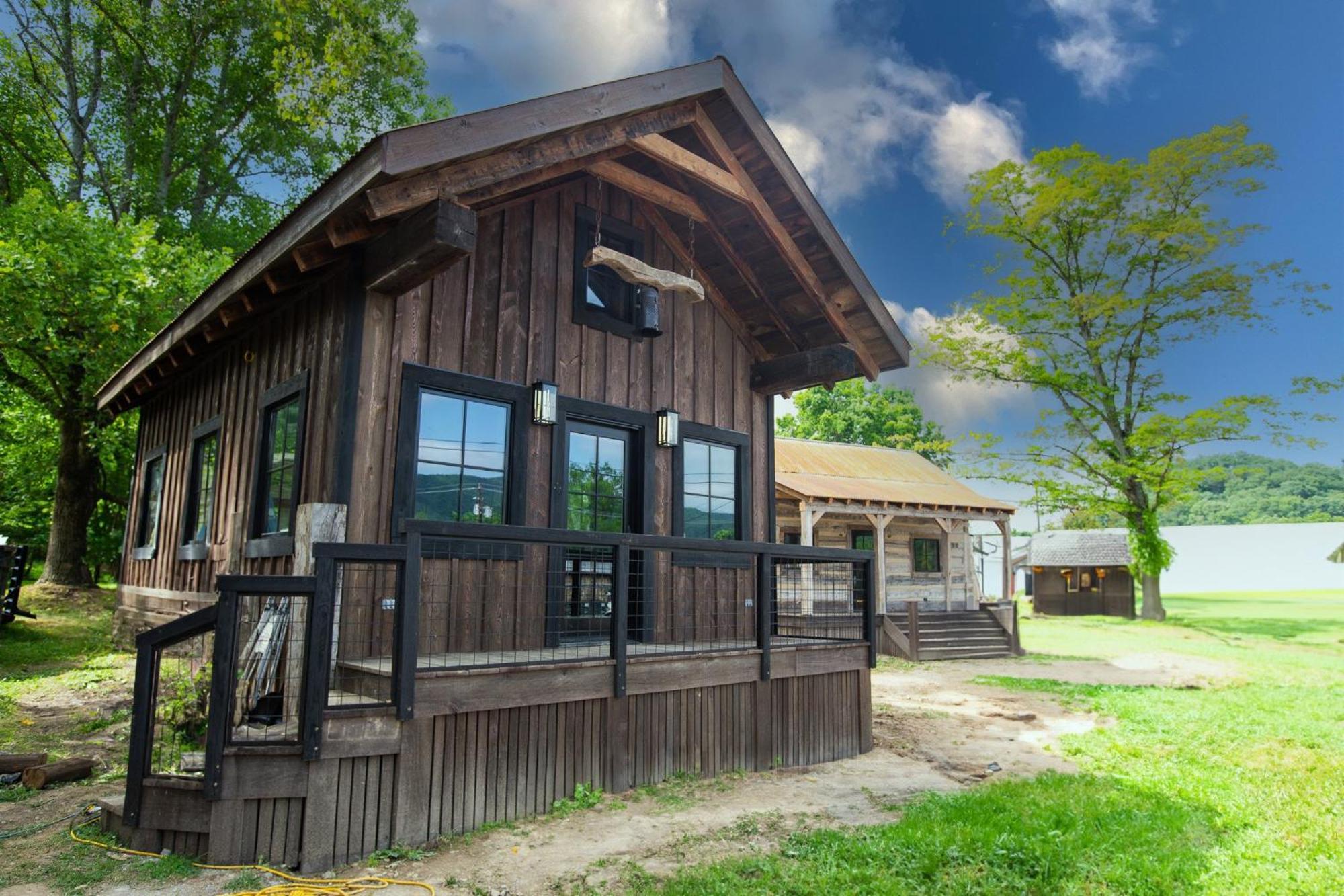 Barnwood Village 白硫磺泉镇 外观 照片